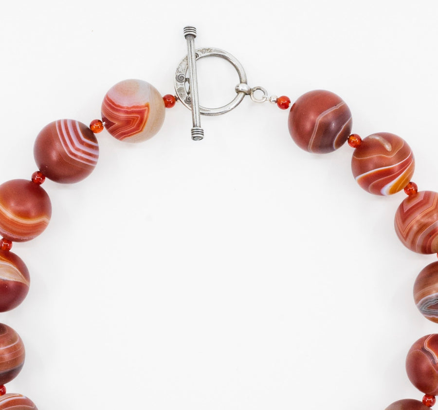 Mat natural agate necklace